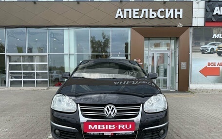 Volkswagen Jetta VI, 2010 год, 627 270 рублей, 2 фотография