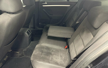 Volkswagen Jetta VI, 2010 год, 627 270 рублей, 15 фотография