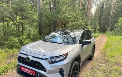 Toyota RAV4, 2021 год, 3 500 000 рублей, 1 фотография