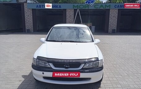 Opel Vectra B рестайлинг, 1996 год, 235 000 рублей, 1 фотография