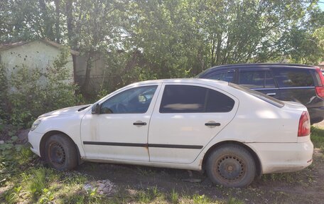 Skoda Octavia, 2010 год, 350 000 рублей, 2 фотография