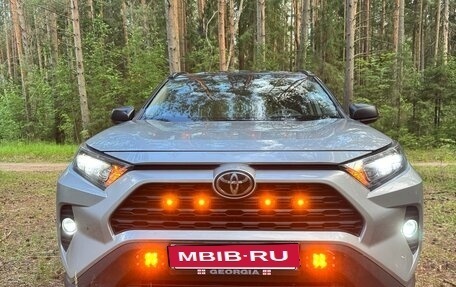 Toyota RAV4, 2021 год, 3 500 000 рублей, 7 фотография