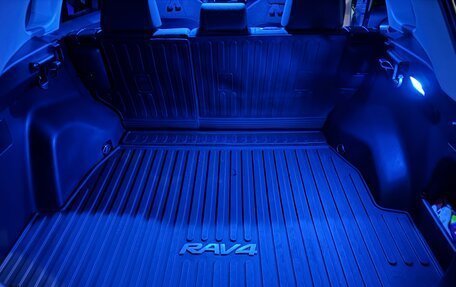 Toyota RAV4, 2021 год, 3 500 000 рублей, 19 фотография