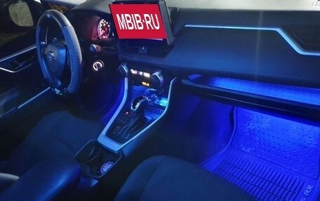 Toyota RAV4, 2021 год, 3 500 000 рублей, 30 фотография