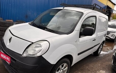 Renault Kangoo II рестайлинг, 2011 год, 450 000 рублей, 3 фотография