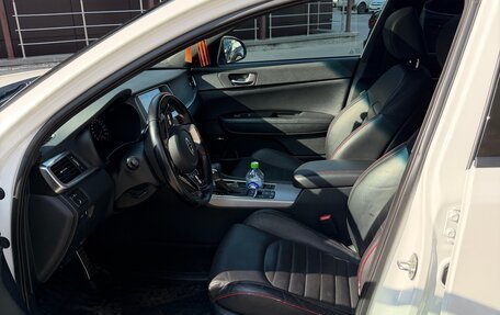 KIA Optima IV, 2018 год, 2 400 000 рублей, 9 фотография