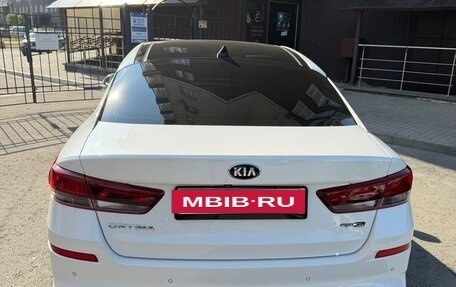 KIA Optima IV, 2018 год, 2 400 000 рублей, 5 фотография