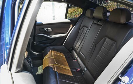 BMW 3 серия, 2019 год, 3 650 000 рублей, 9 фотография