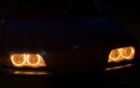 BMW 3 серия, 2001 год, 700 000 рублей, 2 фотография