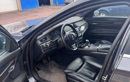 BMW 7 серия, 2010 год, 1 600 000 рублей, 12 фотография