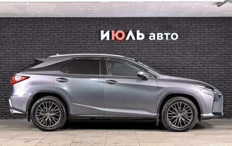Lexus RX IV рестайлинг, 2018 год, 4 800 000 рублей, 9 фотография
