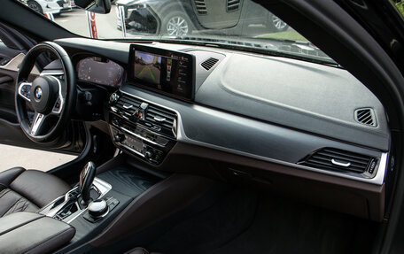 BMW 5 серия, 2021 год, 6 228 000 рублей, 8 фотография