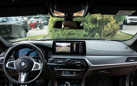 BMW 5 серия, 2021 год, 6 228 000 рублей, 11 фотография