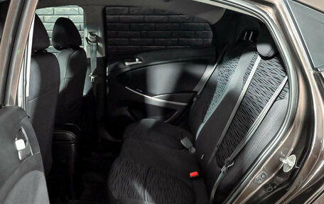 Hyundai Solaris II рестайлинг, 2015 год, 1 150 000 рублей, 17 фотография