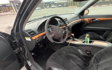 Mercedes-Benz E-Класс, 2005 год, 1 000 000 рублей, 15 фотография