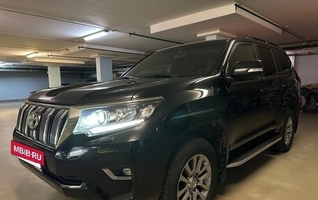 Toyota Land Cruiser Prado 150 рестайлинг 2, 2020 год, 5 500 000 рублей, 6 фотография