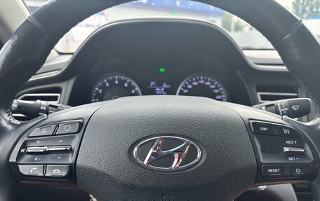 Hyundai Elantra VI рестайлинг, 2019 год, 1 750 000 рублей, 14 фотография