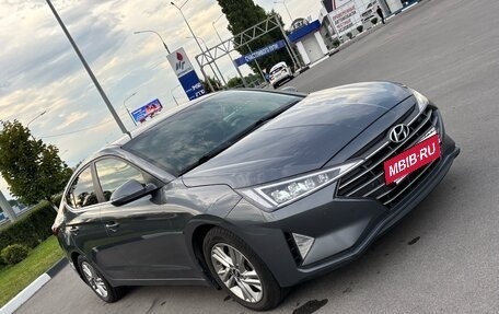 Hyundai Elantra VI рестайлинг, 2019 год, 1 750 000 рублей, 5 фотография