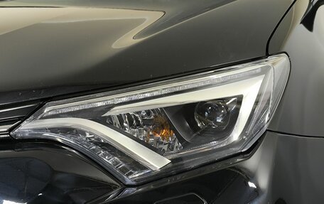 Toyota RAV4, 2019 год, 2 200 000 рублей, 19 фотография