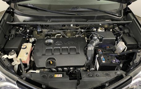 Toyota RAV4, 2019 год, 2 200 000 рублей, 22 фотография