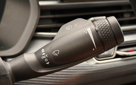 Geely Emgrand, 2024 год, 1 490 000 рублей, 18 фотография