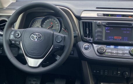 Toyota RAV4, 2013 год, 1 820 000 рублей, 12 фотография
