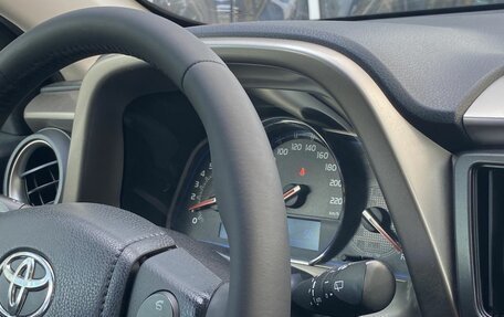 Toyota RAV4, 2013 год, 1 820 000 рублей, 9 фотография