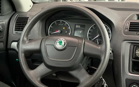 Skoda Octavia, 2012 год, 595 000 рублей, 25 фотография