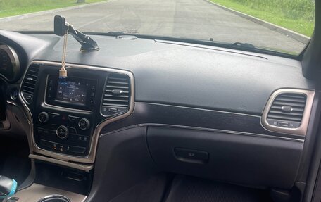 Jeep Grand Cherokee, 2013 год, 2 100 000 рублей, 11 фотография
