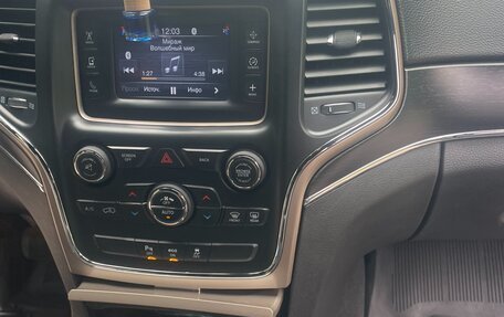 Jeep Grand Cherokee, 2013 год, 2 100 000 рублей, 12 фотография