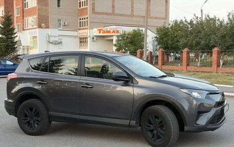 Toyota RAV4, 2015 год, 2 450 000 рублей, 7 фотография