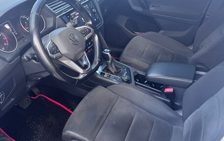 Volkswagen Tiguan II, 2021 год, 2 500 000 рублей, 6 фотография