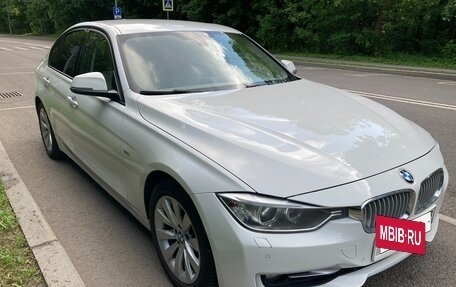 BMW 3 серия, 2013 год, 1 700 000 рублей, 4 фотография