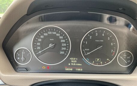 BMW 3 серия, 2013 год, 1 700 000 рублей, 14 фотография