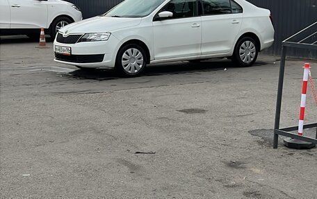 Skoda Rapid I, 2019 год, 850 000 рублей, 4 фотография