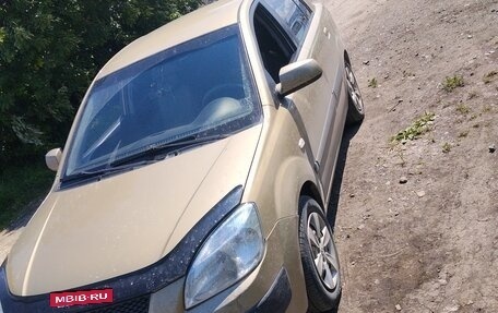 KIA Rio II, 2006 год, 320 000 рублей, 2 фотография