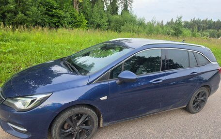 Opel Astra K, 2020 год, 1 390 000 рублей, 3 фотография