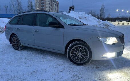 Skoda Superb III рестайлинг, 2011 год, 1 400 000 рублей, 2 фотография