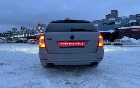 Skoda Superb III рестайлинг, 2011 год, 1 400 000 рублей, 6 фотография