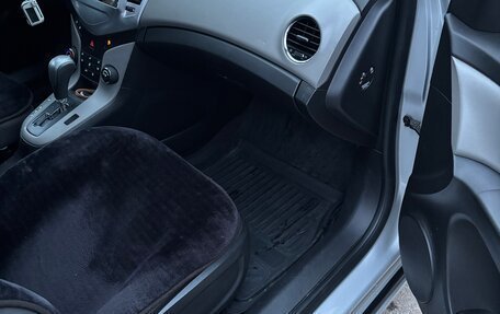 Chevrolet Cruze II, 2012 год, 666 000 рублей, 10 фотография