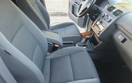 Volkswagen Touran III, 2011 год, 1 250 000 рублей, 6 фотография