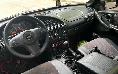 Chevrolet Niva I рестайлинг, 2011 год, 750 000 рублей, 15 фотография