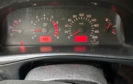 Chevrolet Niva I рестайлинг, 2011 год, 750 000 рублей, 31 фотография
