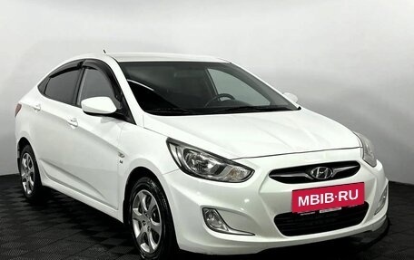 Hyundai Solaris II рестайлинг, 2014 год, 890 000 рублей, 4 фотография