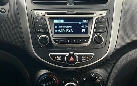 Hyundai Solaris II рестайлинг, 2014 год, 890 000 рублей, 15 фотография