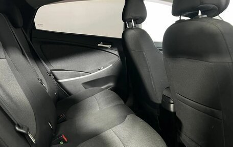 Hyundai Solaris II рестайлинг, 2014 год, 890 000 рублей, 12 фотография
