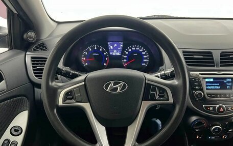 Hyundai Solaris II рестайлинг, 2014 год, 890 000 рублей, 17 фотография