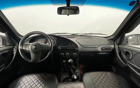 Chevrolet Niva I рестайлинг, 2014 год, 610 000 рублей, 14 фотография