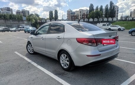 KIA Rio III рестайлинг, 2015 год, 1 200 000 рублей, 5 фотография