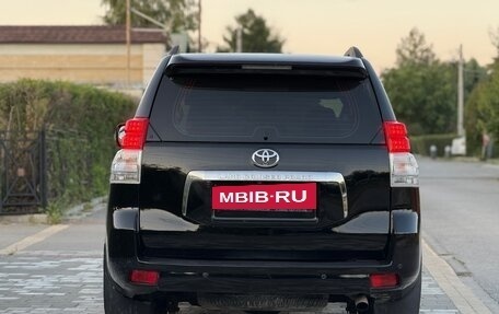 Toyota Land Cruiser Prado 150 рестайлинг 2, 2013 год, 2 825 000 рублей, 4 фотография